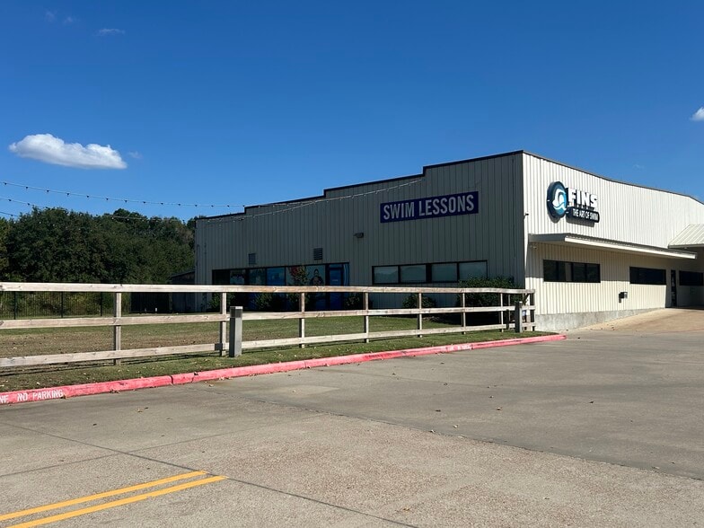 7827 Spring Cypress Rd, Spring, TX for lease - Building Photo - Image 3 of 4