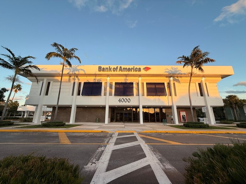 4000 N Federal Hwy, Boca Raton, FL for lease - Building Photo - Image 2 of 30