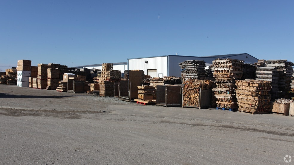 5750 Arbor Rd, Lincoln, NE for lease - Building Photo - Image 2 of 2