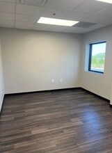 745 Atlanta Hwy, Cumming, GA for lease Interior Photo- Image 2 of 2