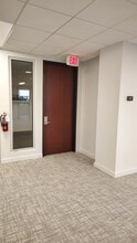 290 NW 165th St, North Miami Beach, FL for lease Interior Photo- Image 2 of 7