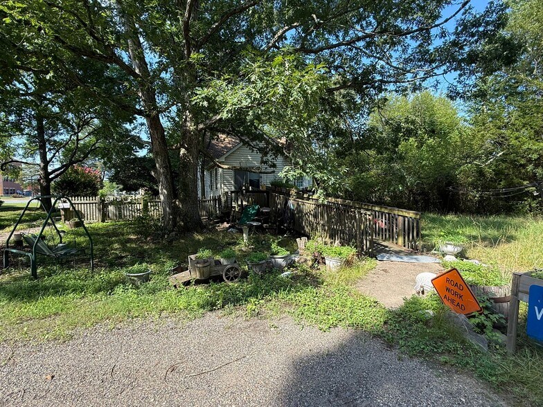 23092 Three Notch Rd, California, MD à vendre - Photo du bâtiment - Image 3 de 10