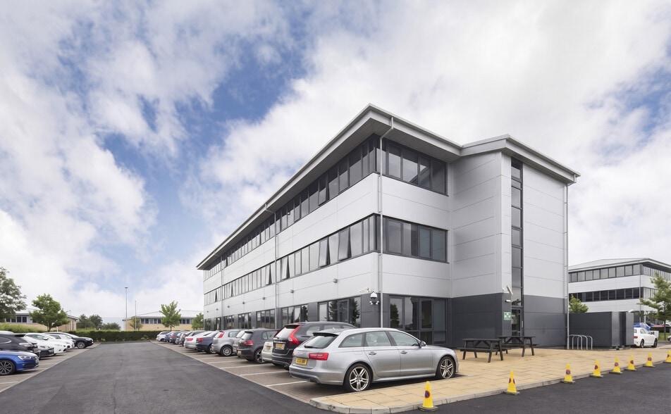 Buchanan Gate, Stepps for sale - Building Photo - Image 1 of 5