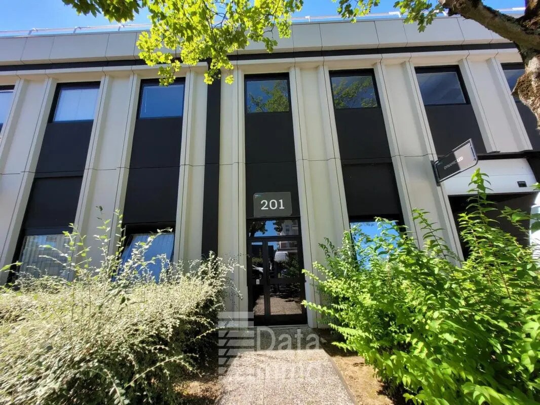 Office in Lognes for lease Building Photo- Image 1 of 6