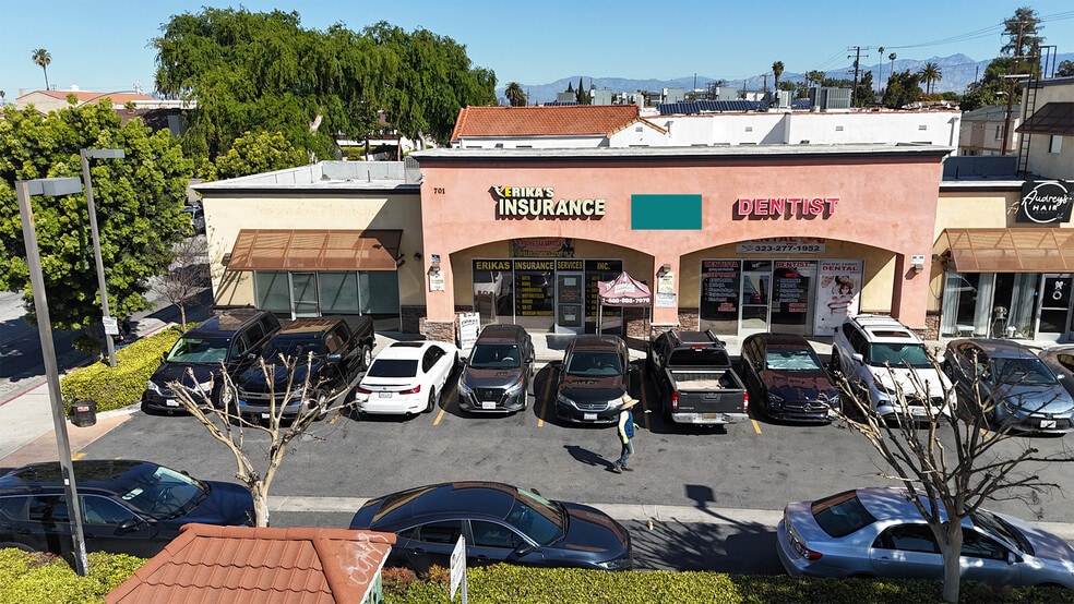 2701 E Gage Ave, Huntington Park, CA for lease - Building Photo - Image 1 of 11
