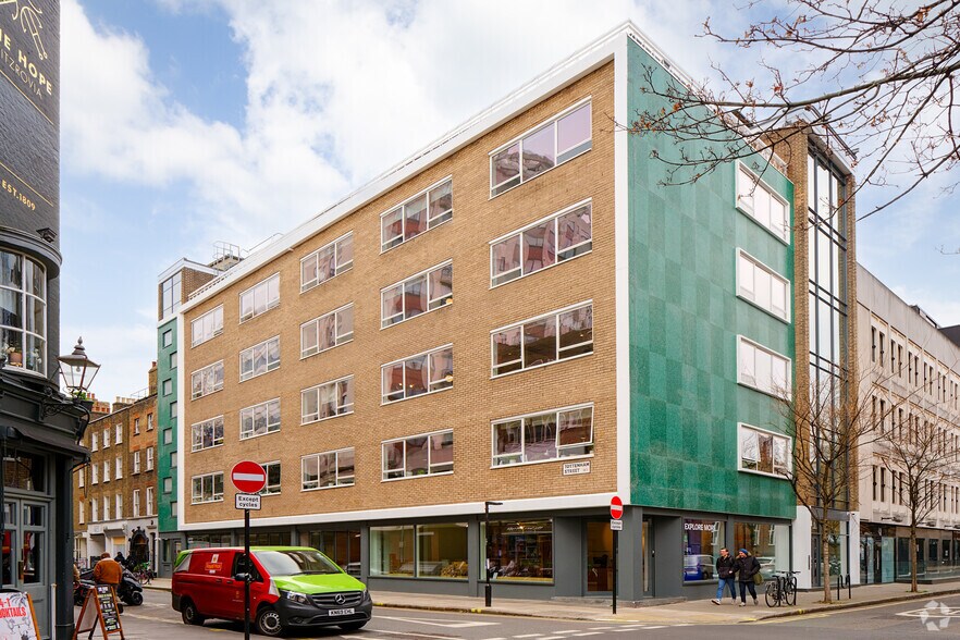 43 Whitfield St, Londres à louer - Photo du bâtiment - Image 2 de 10