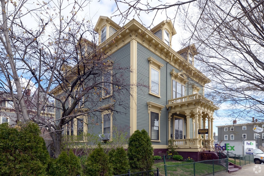 401 Broadway, Providence, RI for sale - Building Photo - Image 3 of 38