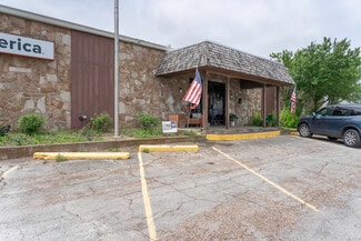 More details for 300 Lake Air dr, Waco, TX - Office for Sale