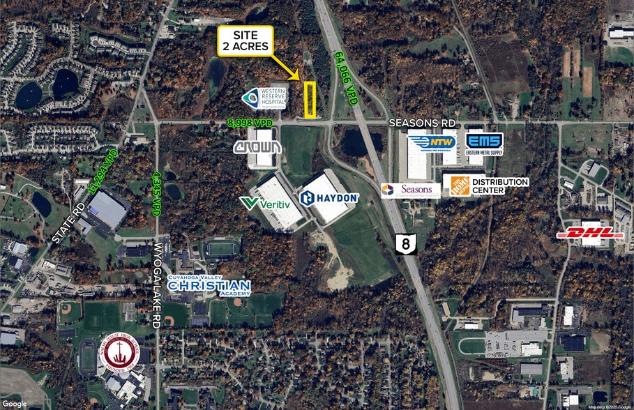 271 Seasons Rd, Cuyahoga Falls, OH for sale - Building Photo - Image 1 of 2