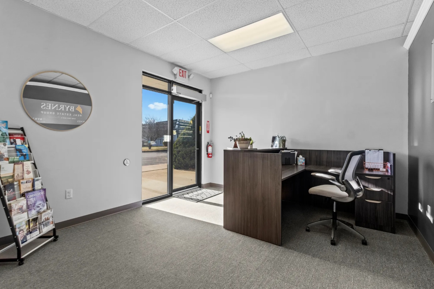 35-39 Kennedy Dr, Putnam, CT à louer Photo intérieure- Image 1 de 4