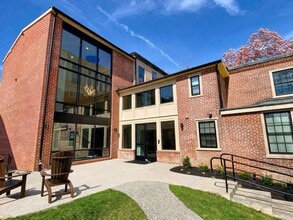 220 W Gay St, West Chester, PA for lease Interior Photo- Image 2 of 12