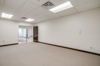 505 Main St, Fort Worth, TX for lease Building Photo- Image 2 of 10