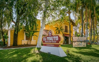 Plus de détails pour 6040 Canoga Ave, Woodland Hills, CA - Commerce de détail à vendre