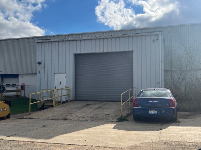 100 Eunice Ave, Parchment, MI à louer - Photo du bâtiment - Image 2 de 10