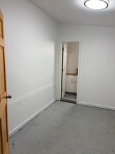 43-11 36th St, Long Island City, NY à louer Photo intérieure- Image 1 de 5