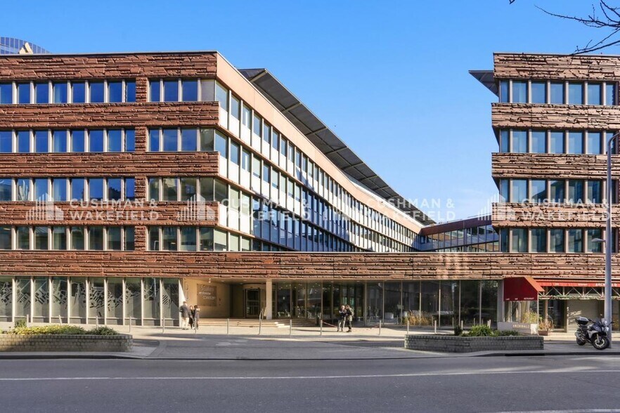 5-11 Boulevard Gallieni, Issy-les-Moulineaux à louer - Photo du bâtiment - Image 3 de 14