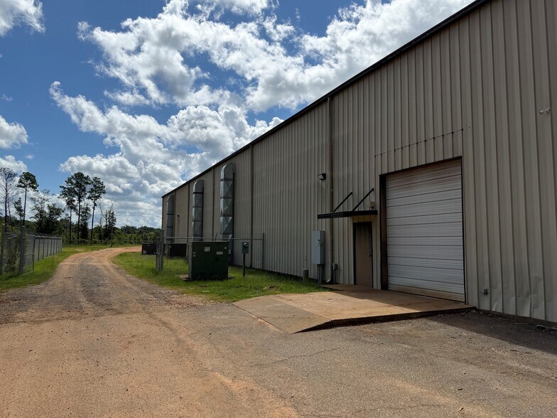 404 S Westover Blvd, Albany, GA à louer - Photo du bâtiment - Image 2 de 9