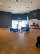 75400 Gerald Ford Dr, Palm Desert, CA for lease Building Photo- Image 2 of 10