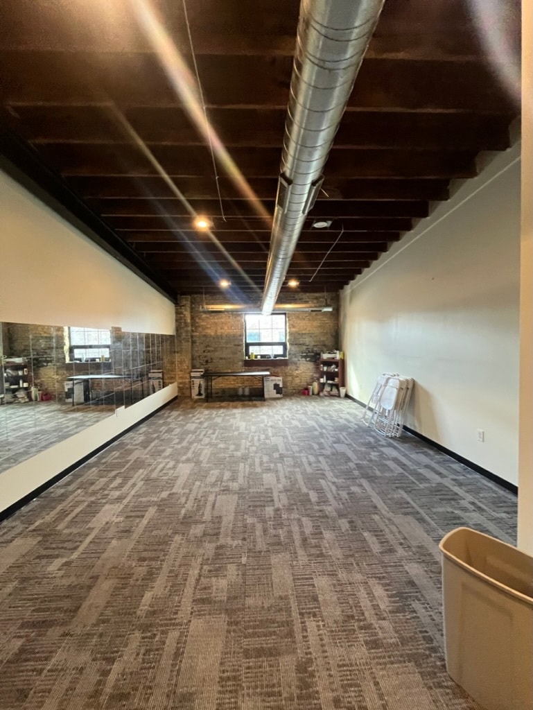 3600 W Pierce St, Milwaukee, WI for lease Interior Photo- Image 1 of 1