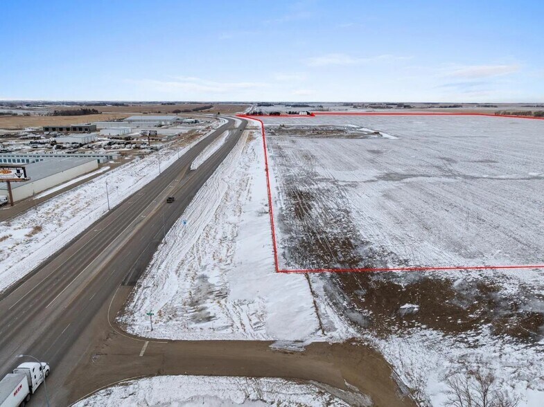 TBD 46th Ave NW, Minot, ND à vendre - Photo du bâtiment - Image 3 de 9