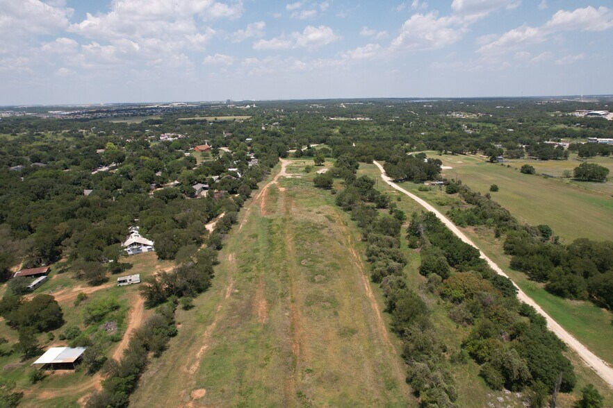 10109 FM 969 Rd, Austin, TX à louer - Photo du bâtiment - Image 2 de 9