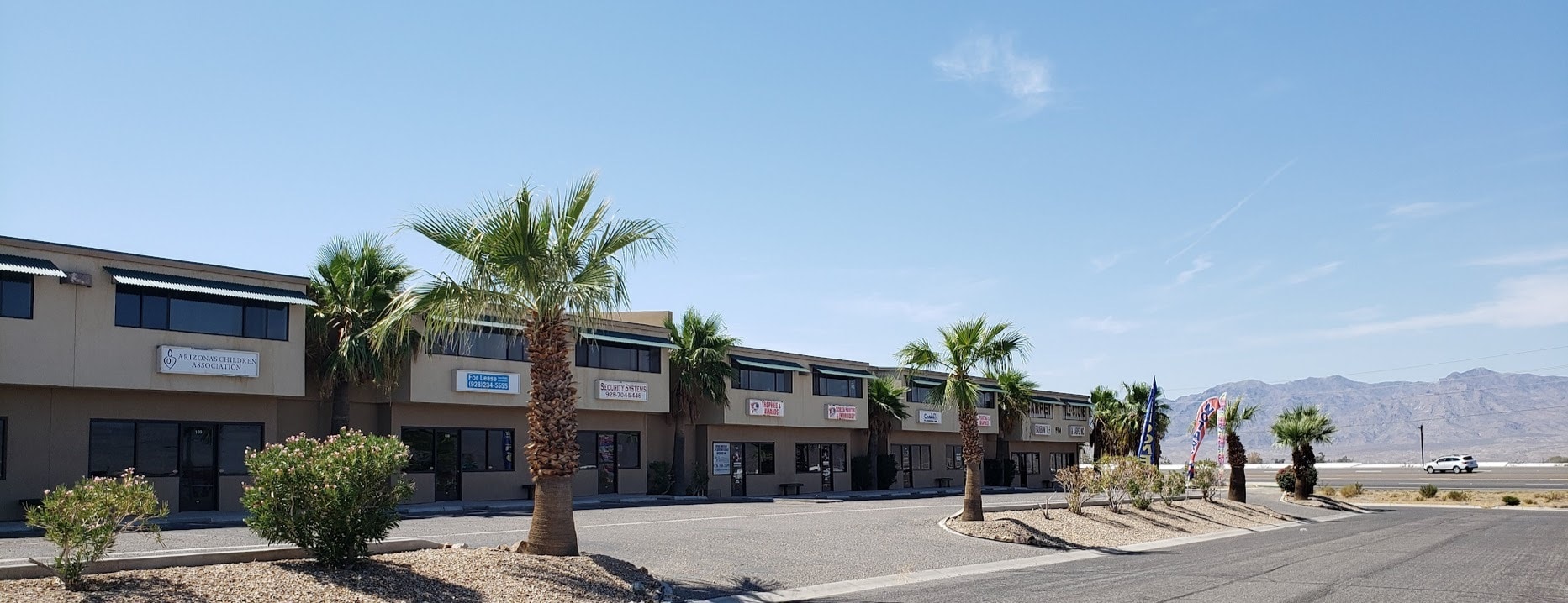 1524 E Drinda Way, Bullhead City, AZ for lease Building Photo- Image 1 of 8