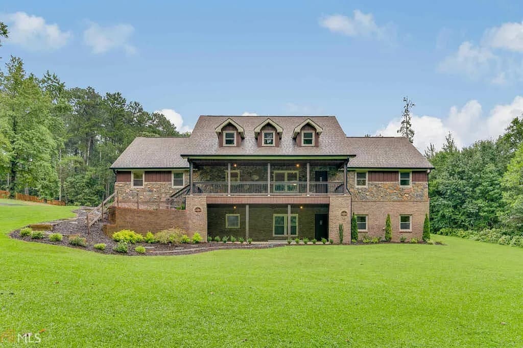 1058 Tullis Rd, Lawrenceville, GA for sale Primary Photo- Image 1 of 9