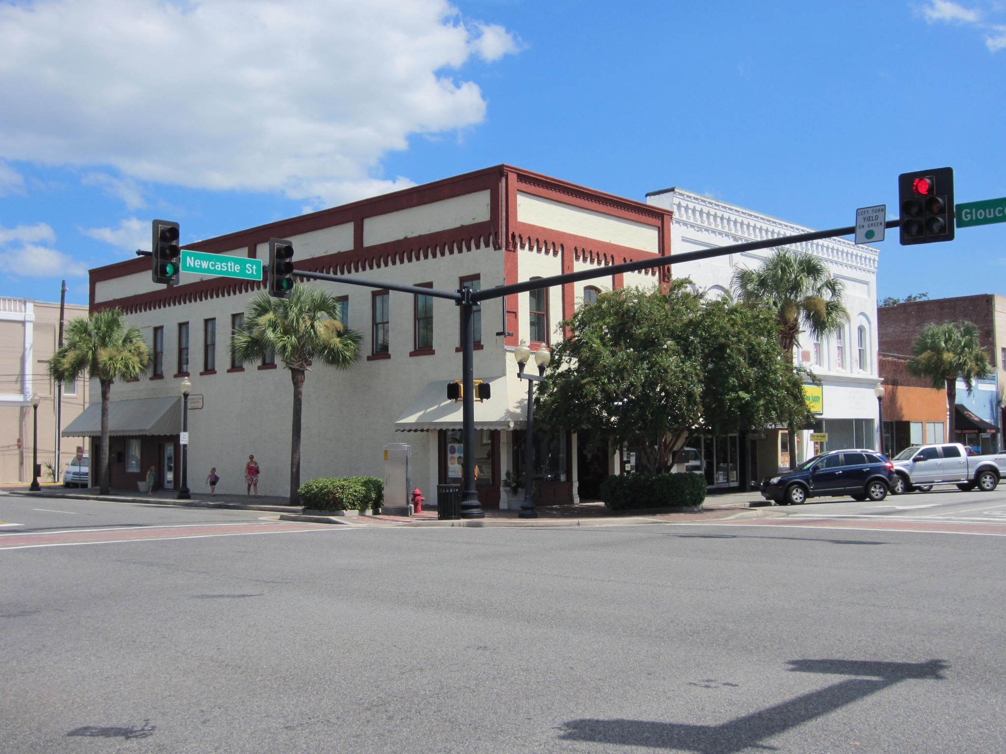 400 Gloucester St, Brunswick, GA for lease Building Photo- Image 1 of 4