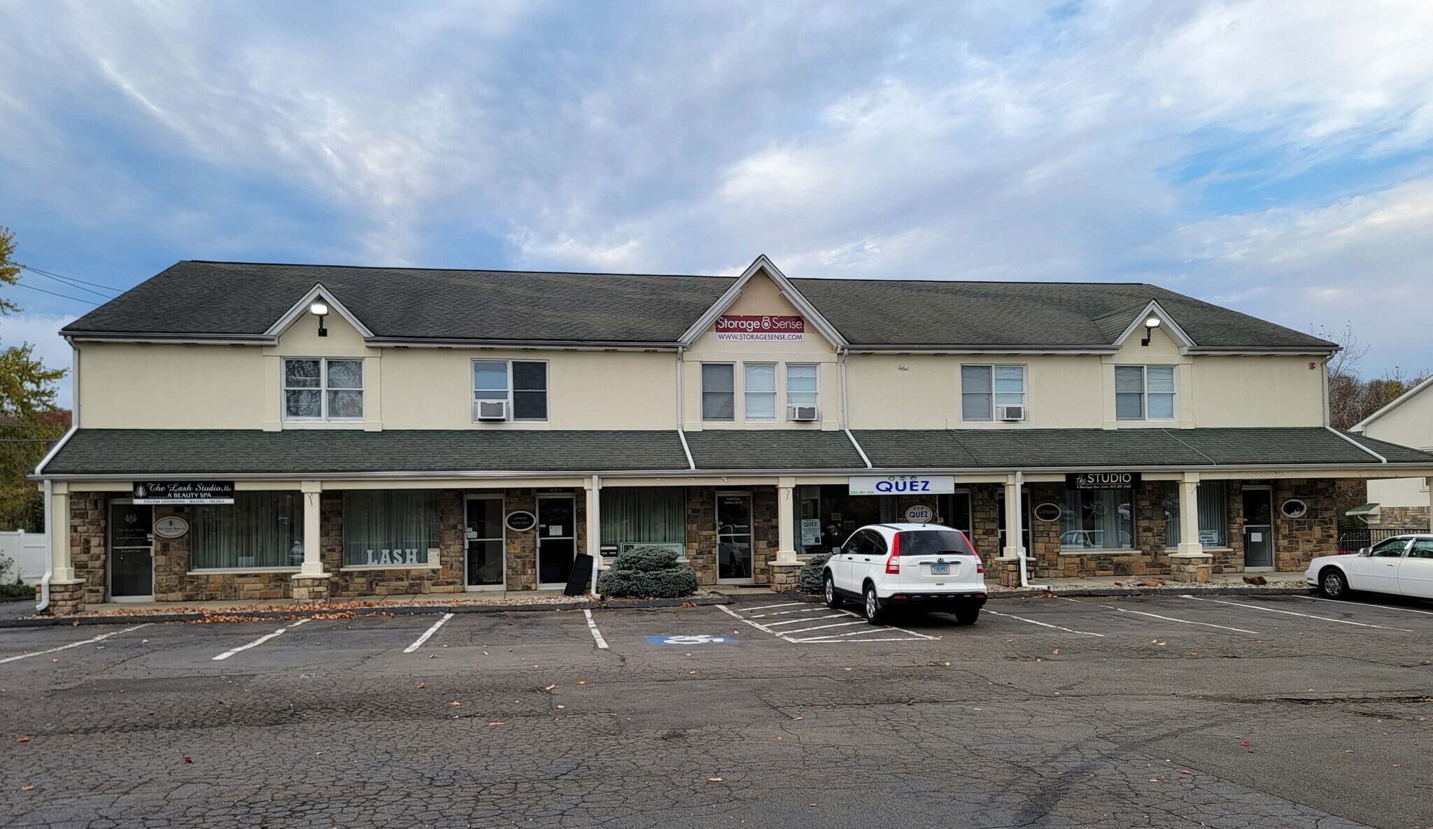 42 Thompson St, East Haven, CT for lease Building Photo- Image 1 of 10