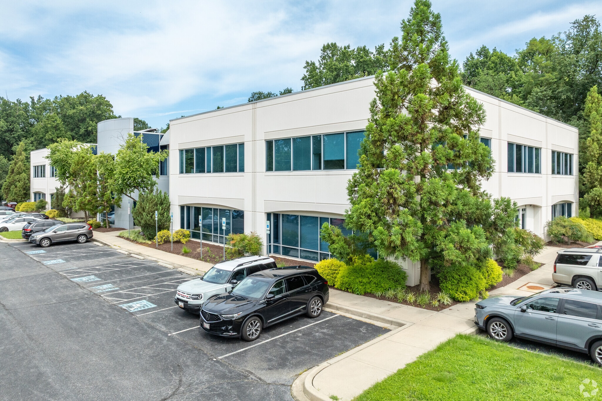 7050 Hi Tech Dr, Hanover, MD for sale Primary Photo- Image 1 of 6