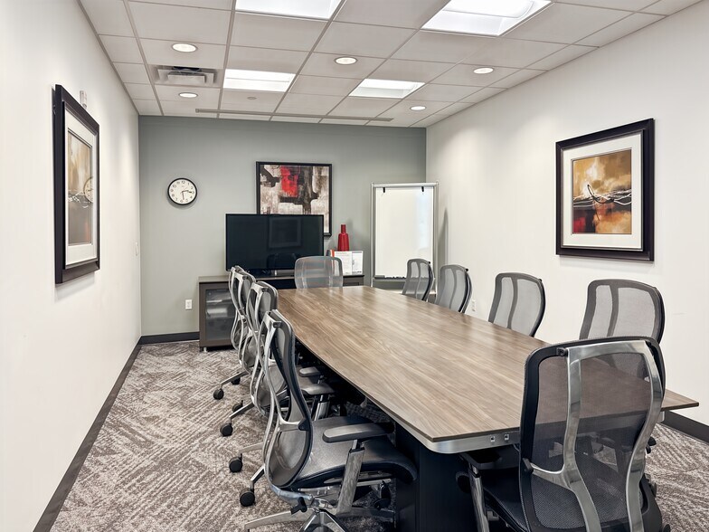 3100 W Ray Rd, Chandler, AZ à louer - Photo du bâtiment - Image 3 de 3