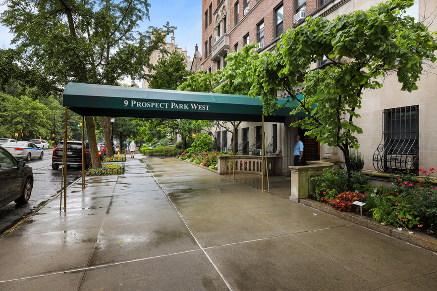 9 Prospect Park W, Brooklyn, NY for sale - Building Photo - Image 1 of 5