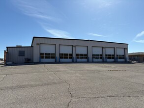 556 Memorial E Dr, Tulsa, OK for lease Building Photo- Image 2 of 7