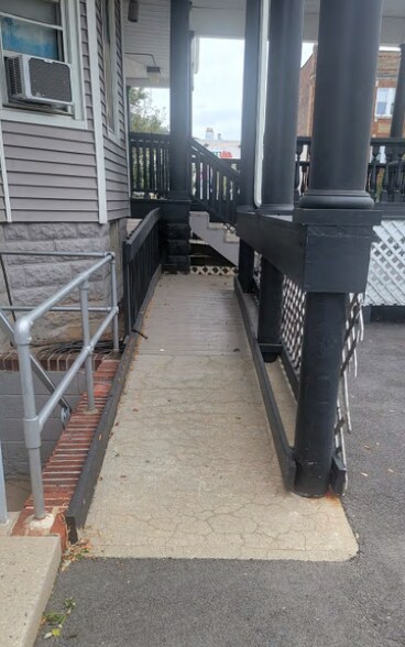 187 Kearny Ave, Kearny, NJ à vendre - Photo du bâtiment - Image 3 de 8