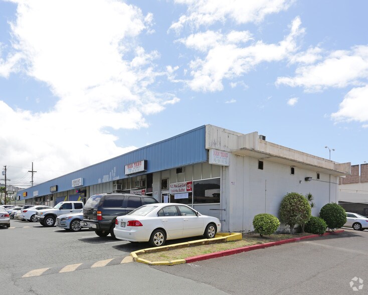 1311 N King St, Honolulu, HI à louer - Photo du bâtiment - Image 3 de 7