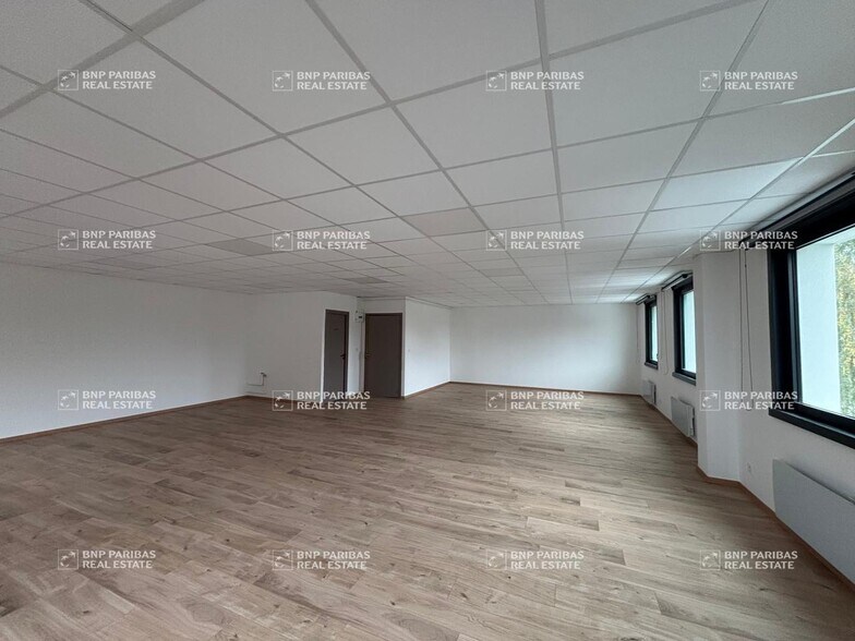 6/8 Rue De La Ladrie, Wasquehal for lease - Building Photo - Image 3 of 5