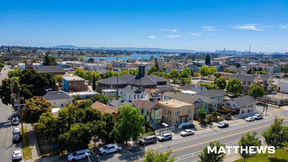 1631 Foothill Blvd, Oakland, CA for sale - Building Photo - Image 2 of 3