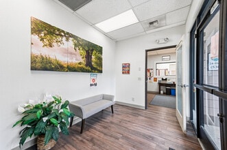 944 McCourtney Rd, Grass Valley, CA for lease Interior Photo- Image 2 of 26