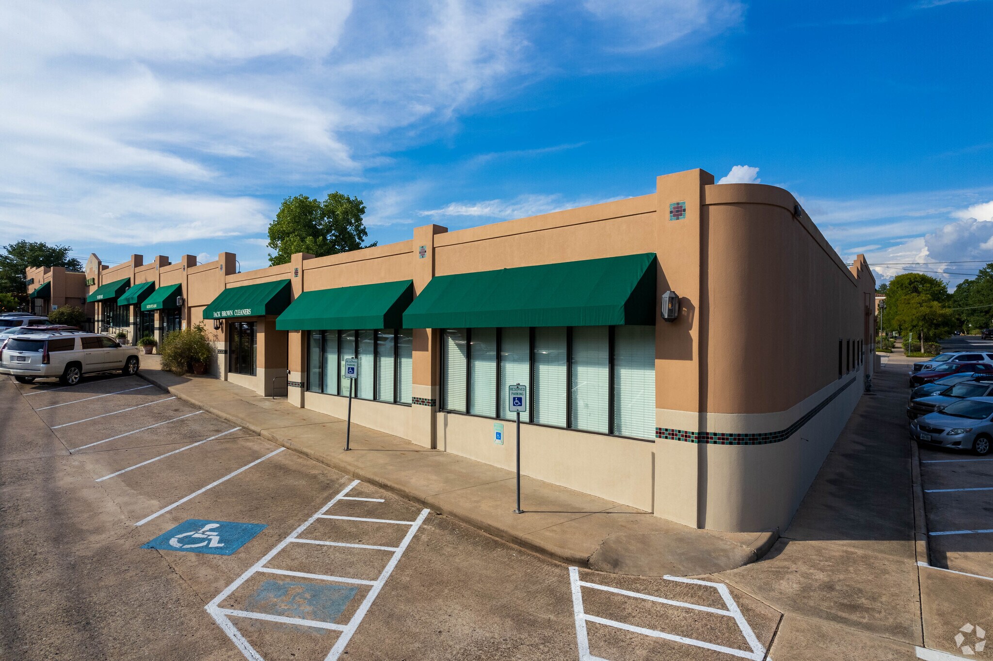 3110 Windsor Rd, Austin, TX for sale Primary Photo- Image 1 of 1