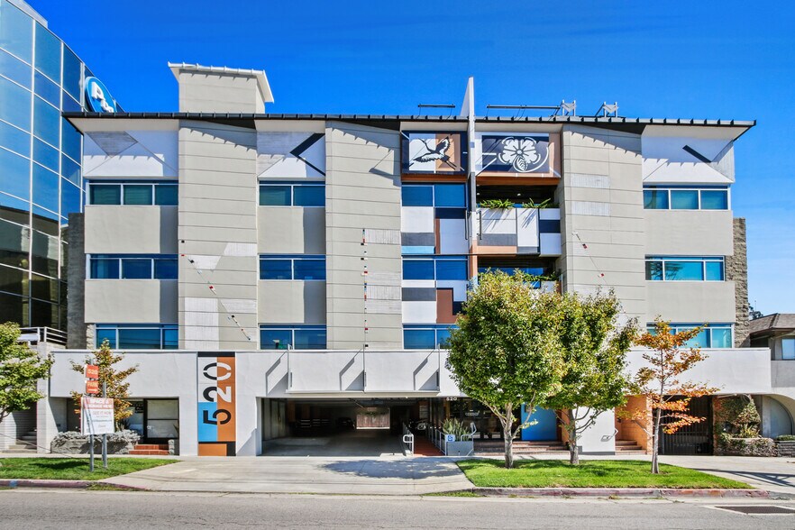 520 S Sepulveda Blvd, Los Angeles, CA à louer - Photo du bâtiment - Image 3 de 27