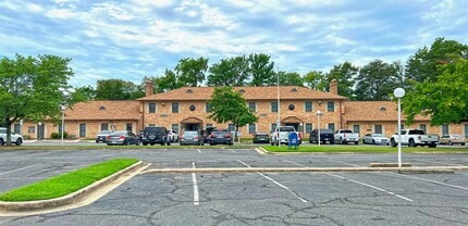 7111-7127 Allentown Rd, Fort Washington, MD for lease Interior Photo- Image 1 of 5