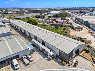 Plus de détails pour 50 Raubers Rd, Brisbane - Industriel à louer