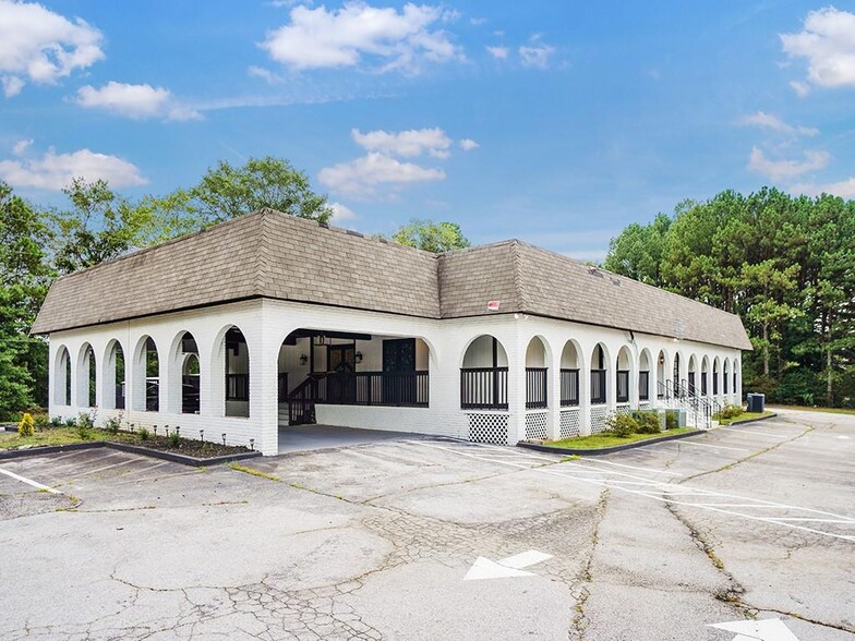 2141 Flat Shoals Rd, Conyers, GA à vendre - Photo du bâtiment - Image 1 de 24