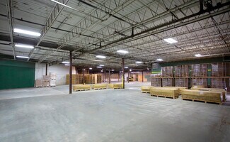 Plus de détails pour 529 Lancaster St, Leominster, MA - Industriel à louer