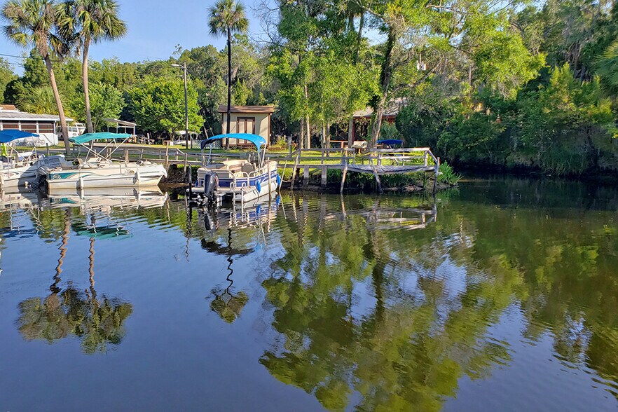 10175 W Fishbowl Dr, Homosassa, FL à vendre - Photo du bâtiment - Image 3 de 12