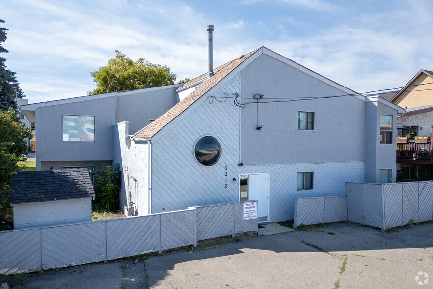 2312 1 St NW, Calgary, AB for sale - Building Photo - Image 2 of 3