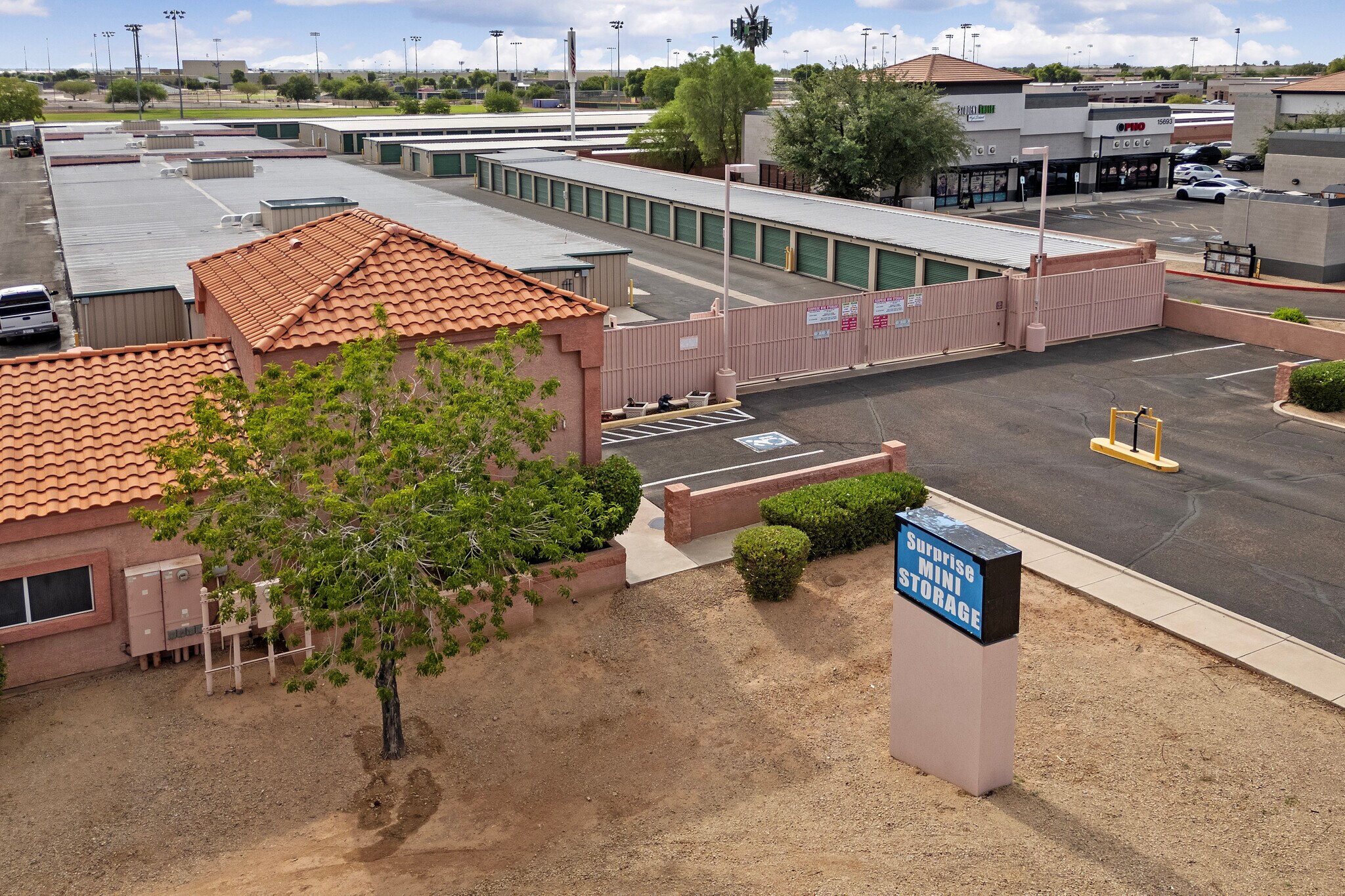 15701 N Reems Rd, Surprise, AZ à vendre Photo du bâtiment- Image 1 de 1