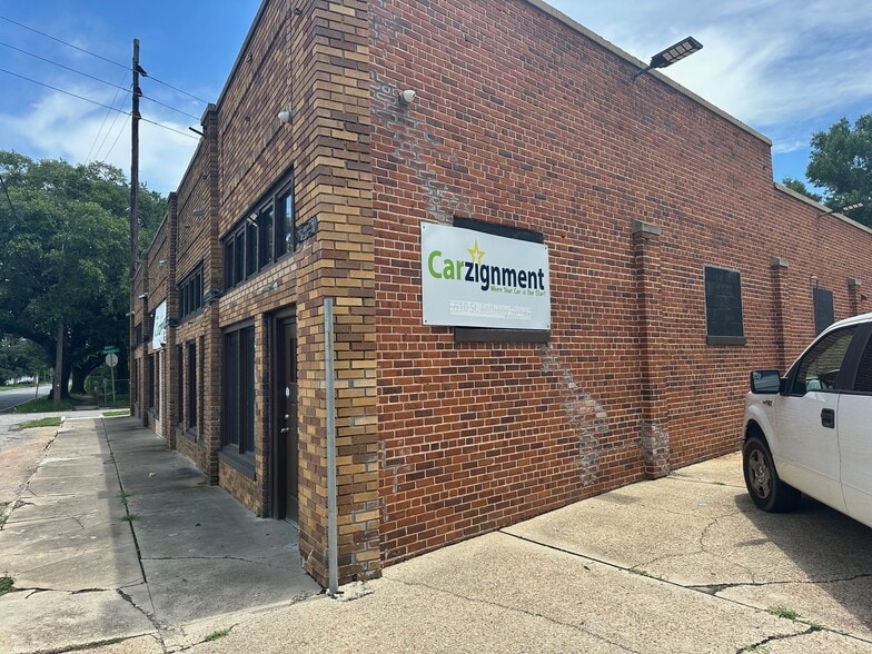 1053 S Broad St, Mobile, AL for sale - Building Photo - Image 2 of 5