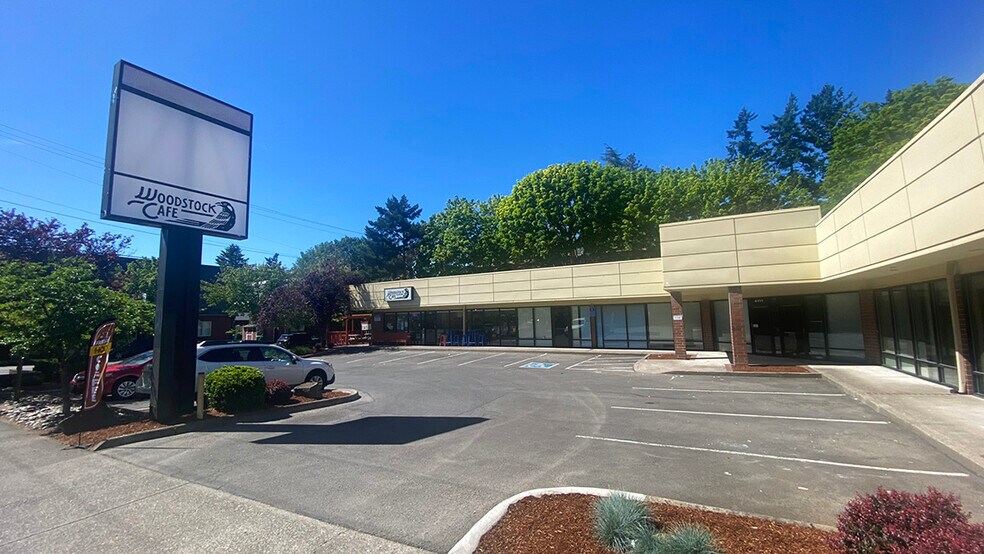 4103-4111 SE Woodstock Blvd, Portland, OR à vendre - Photo du bâtiment - Image 2 de 11