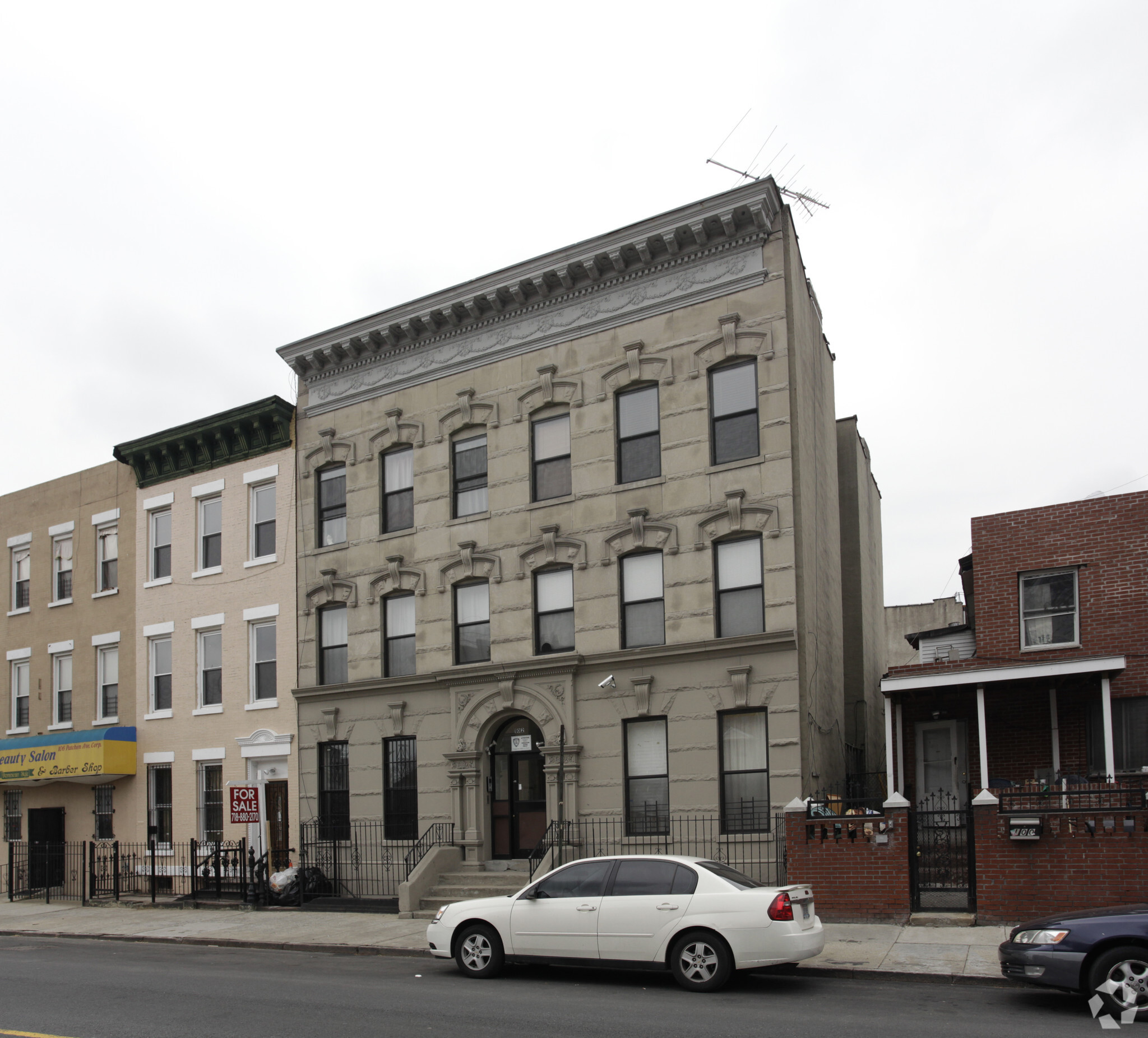 102 Patchen Ave, Brooklyn, NY à vendre Photo principale- Image 1 de 1